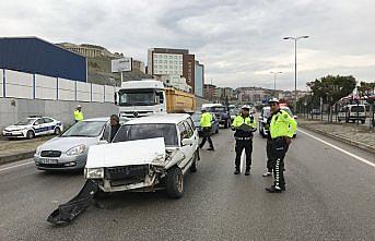 Karabük'te iki otomobil çarpıştı: 1 yaralı