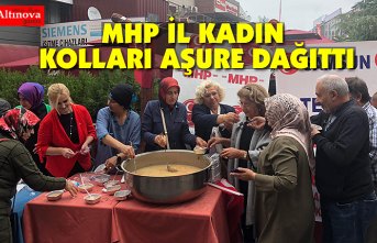 MHP İL KADIN KOLLARI AŞURE DAĞITTI