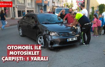 OTOMOBİL İLE MOTOSİKLET ÇARPIŞTI: 1 YARALI