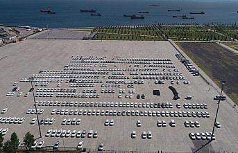 Yenikapı'da ihtiyaç fazlası olduğu iddiasıyla sergilenen araçlar