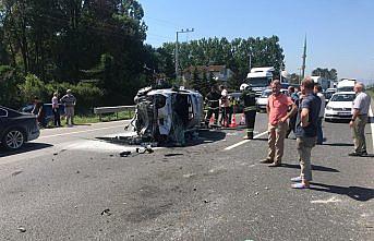 Yola çıkan inek kazaya neden oldu: 3 yaralı