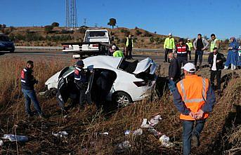 Bolu'da otomobil devrildi: 3 ölü, 2 yaralı