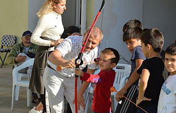 Dedeler torunlar ile spor yaptı