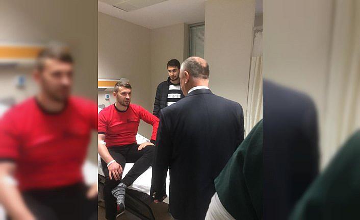 Maden işçilerini taşıyan minibüs devrildi: 15 yaralı