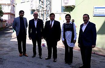 Samsun'da yükümlüler cami boyadı