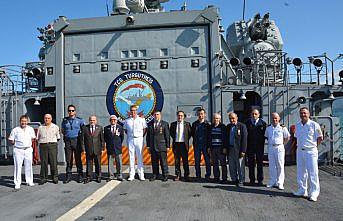 TCG Turgutreis Fırkateyni İnebolu'da