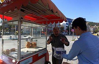 Tokat'ta lokumlu Cumhuriyet Bayramı kutlaması