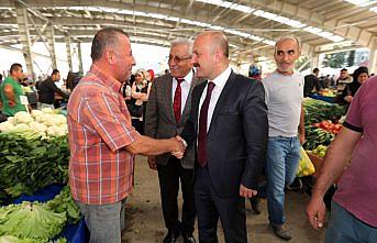 Vali Varol'dan semt pazarına ziyaret