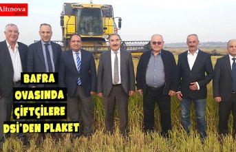 Bafra Ovasında Çiftçilere DSİ’den Plaket