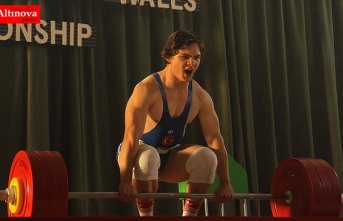 Cep Herkülü: Naim Süleymanoğlu izleyiciyle buluşuyor