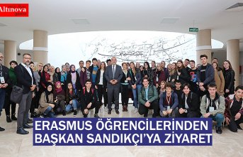 ERASMUS ÖĞRENCİLERİNDEN BAŞKAN SANDIKÇI’YA ZİYARET