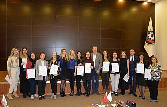 Girişimcilik eğitimini tamamlayan Çanakkaleli kadınlar sertifikalarını aldı