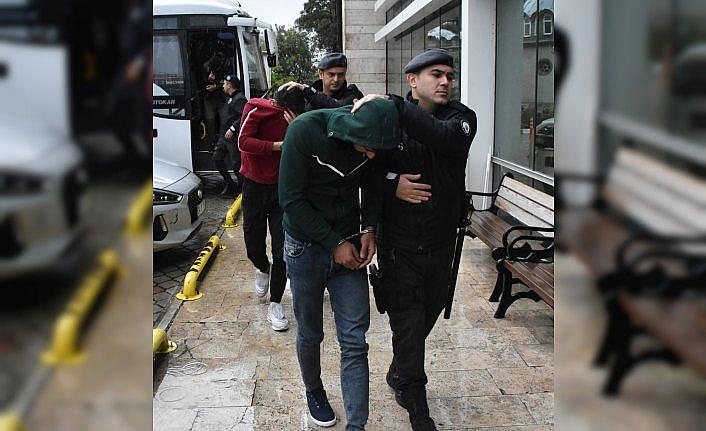 GÜNCELLEME - Samsun'daki DEAŞ operasyonunda yakalanan 11 zanlının gözaltı süresi uzatıldı