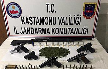 Kastamonu'da uyuşturucu operasyonunda 5 şüpheli tutuklandı