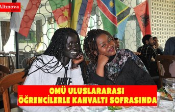 Rektör Bilgiç Uluslararası Öğrencilerle Kahvaltı Sofrasında