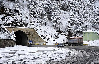 Zigana Dağı ve Limni Gölü beyaza büründü