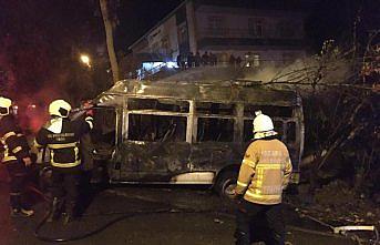 Zonguldak'ta öğrenci servisi yandı