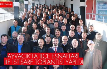 AYVACIK'TA İLÇE ESNAFLARI İLE İSTİŞARE TOPLANTISI YAPILDI