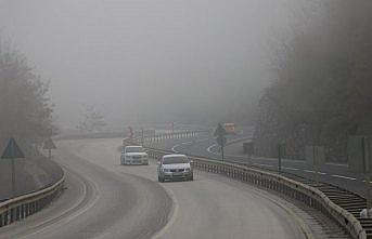 Batı Karadeniz'de yoğun sis etkili oldu