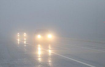 Bolu Dağı'nda sağanak ve sis etkili oluyor