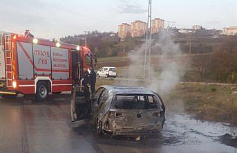 Boşanma aşamasındaki karısının otomobilini yaktı