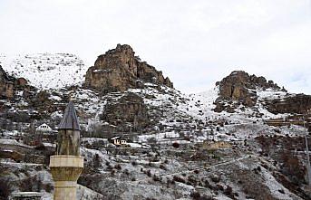 Gümüşhane'de 39 köy yolu kar nedeniyle ulaşıma kapandı