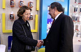 İstiklal Caddesi'nin trafiğe açılıp açılmayacağına anket çalışmasıyla karar verilecek