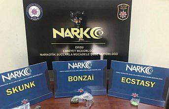 Ordu'da uyuşturucu ticareti yaptıkları iddiasıyla yakalanan 3 şüpheli tutuklandı