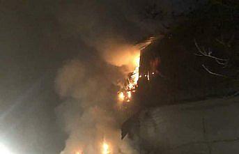 Samsun'da çıkan yangında 25 bin balya saman kül oldu