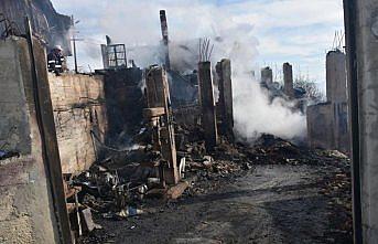 Sinop'ta köyde çıkan yangında 2 ev kullanılamaz hale geldi
