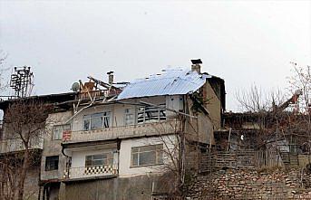 Tokat'ta şiddetli rüzgar hasara yol açtı