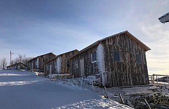 Trabzon'un yaylalarında kaçak yapılan 8 bina yıkıldı
