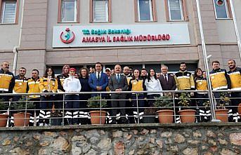 Vali Varol'dan sağlık personeline ziyaret