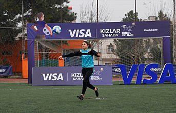 Visa Kızlar Sahada Futbol Okulları ile kadın futbolu Türkiye'ye yayılıyor