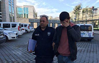 Sosyal medyada tartıştığı kişiyi bıçakla yaraladı