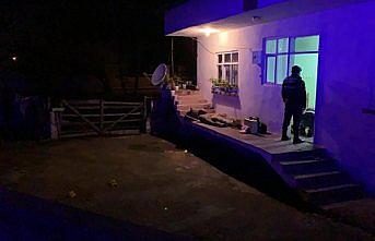 Bafra'da tartıştığı babasını av tüfeğiyle öldüren genç gözaltına alındı