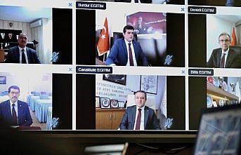 Bakan Kasapoğlu, 81 ilin Gençlik ve Spor İl Müdürü ile toplantı gerçekleştirdi
