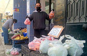 Bayburtlu esnaftan ihtiyaçlı aileler için yardım paketi