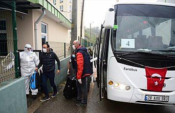 Kuveyt'ten getirilen 211 Türk işçi, Giresun'da yurda yerleştirildi