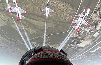 Türk Yıldızları'ndan gökyüzünden 