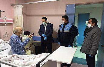 Zabıtaya hitabıyla duygulandıran Burhan amcanın tedavisi sürüyor