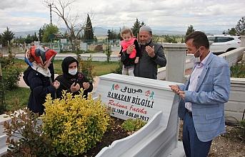 Acılı ailenin şehitlik ziyareti