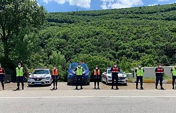 Düzce'de jandarmadan drone ile bayram denetimi