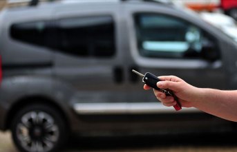 İkinci elde satışlar azaldı, fiyatlar yükseldi