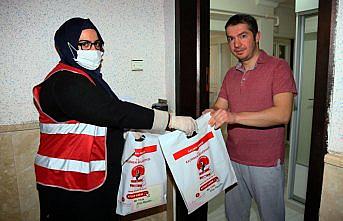 Keçiören Belediyesi, 3 bin 900 kitabı hanelere ulaştırdı