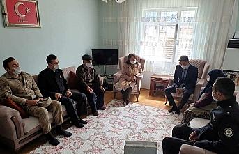 Ladik ve Kavak'ta bayram ziyaretleri