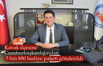 Kavak ilçesine Cumhurbaşkanlığından 5 bin 880 hediye paketi gönderildi