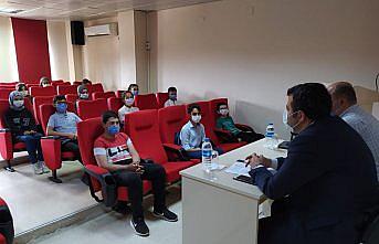 Kaymakam Kaya, LGS’ye girecek öğrencilere moral verdi