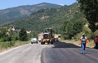 Adapazarı-Nallıhan kara yolunda üstyapı çalışmaları