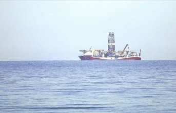 Fatih sondaj gemisi Karadeniz'de ilk sondajına başladı